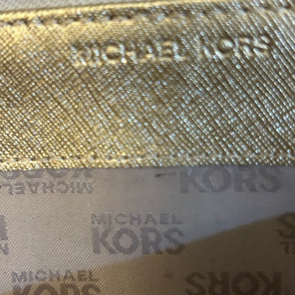 Michael Kors Illustrations Gold Stars Continental Travel Wallet Signature - Picture 6 of 15